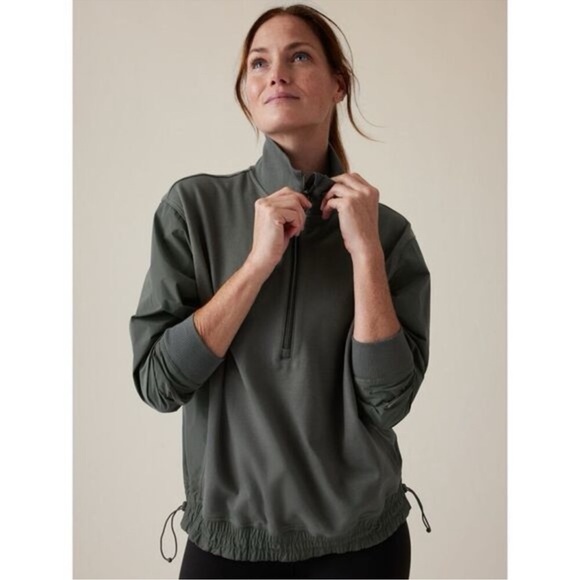 Athleta Tops - Athleta Triumph Hybrid half zip sweatshirt Bali Green Sz XS